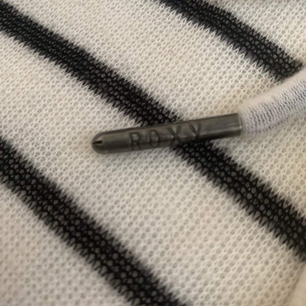 Sweater - Picture 3 of 5